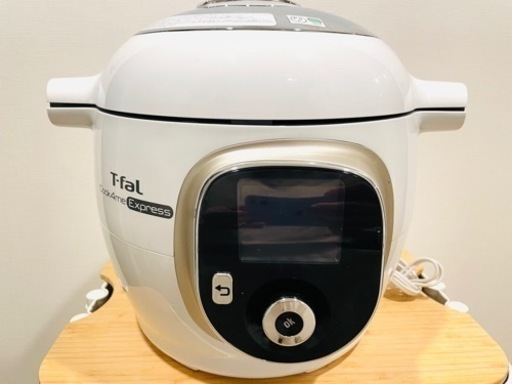 電気圧力鍋 クックフォーミーエクスプレス【引き取りに来てくださる方限定】