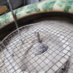 【リサイクルショップどりーむ天保山店】●1861●　現状品販売　火鉢　陶器　焼き物　アンティークの画像