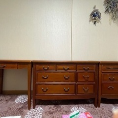 アンティーク家具　キャビネット