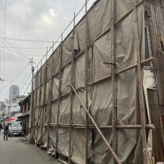 長期で働ける人で解体現場での運転手と作業員募集してます！の画像