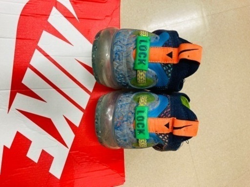 NIKE AIR VAPORMAX FLYKNIT