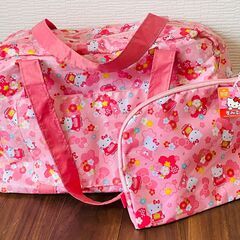 ハローキティ 折りたたみボストンバッグ（美品）