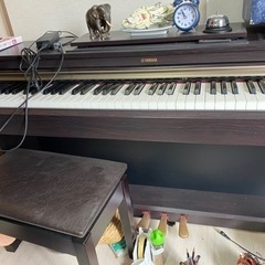YAMAHA YDP 162R 2014製　中古　ピアノ電子