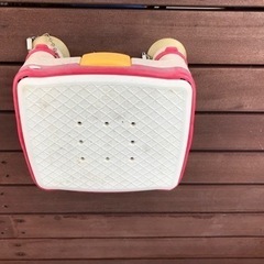 介護用品です。浴室の浴槽の中に置く椅子です。