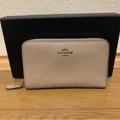 《COACH》ミディアム ジップ タイプ