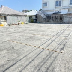 貸駐車場★沖縄市★かねひでコザ十字路市場の近く★残り４台 - 賃貸（マンション/一戸建て）