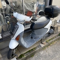 スズキ　レッツ4  カゴ、ボックス、U字ロック付き