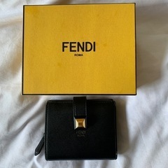 FENDI財布