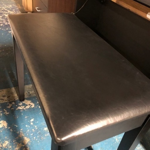 美品　電子ピアノ 椅子セット　YAMAHA ARIUS YDP-142