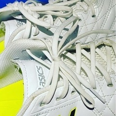 大人の室内サッカー教室