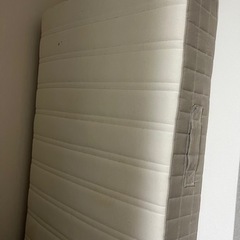 シングルマットレスの画像