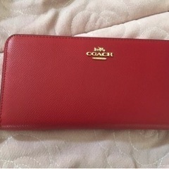 初回お値下げ♪正規品 上質なシックレザーアラウンドジップカードポケット付きの画像