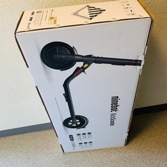 【ジャンク品】ナインボット  キックスクーター  e22 箱、説明書、充電ケーブル付きの画像