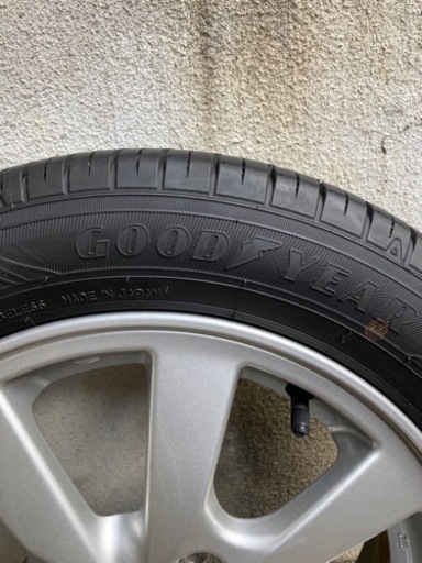 ムーブに取付してました、勿論4本です。