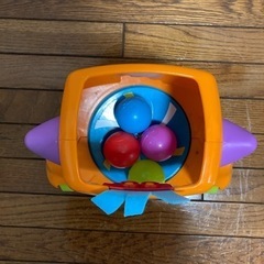 おもちゃ　ボールの画像