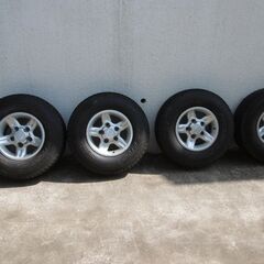 235/85R16  120/116R 10PR アルミホイル付　ラジアルタイヤ　４本セット　中古品　引取り限定