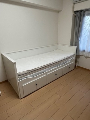 [値下げ]IKEA 拡張ベッドフレーム ホワイト マットレス2枚付