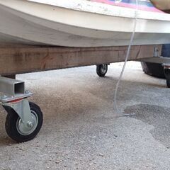 kawasaki　ジェットスキーと架台の画像