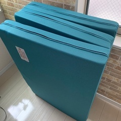 新品　マニフレックス　シングル　シングルサイズ　マットレス　ブルー　青　寝具　未使用　ベッドの画像