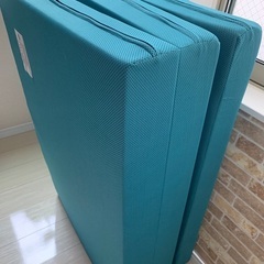 新品　マニフレックス　シングル　シングルサイズ　マットレス　ブルー　青　寝具　未使用　ベッドの画像