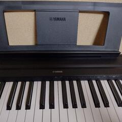 ヤマハ電子ピアノ　　P45B スタンド　椅子セット