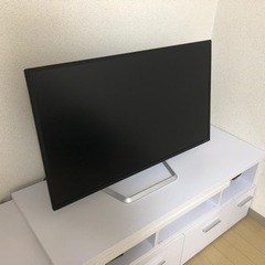ディスプレイ（31.5型液晶ディスプレイ）