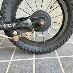 ランニングバイク KickerAvance ストライダーの画像