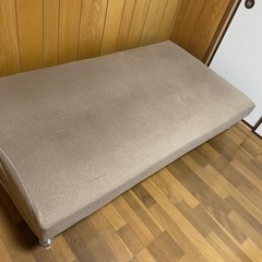 ソファの画像