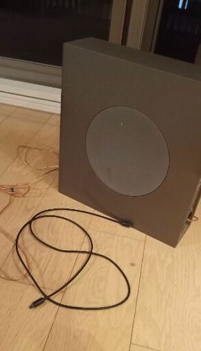 重低音スピーカー