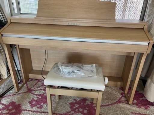 お話中　電子ピアノ　カワイ　ほぼ未使用