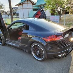 アウディTTクーペ2.0TFSI★ガルウイング★改造車♪の画像