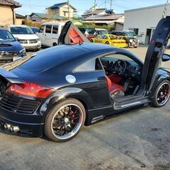 アウディTTクーペ2.0TFSI★ガルウイング★改造車♪の画像