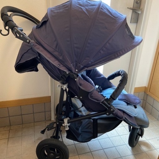 【終了】ベビーカー　エアバギー（旧モデル）