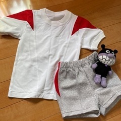 子供保育園の体操服110