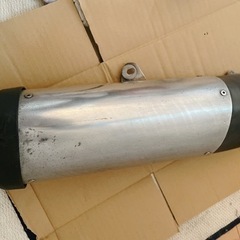 yzf r125 純正マフラーの画像