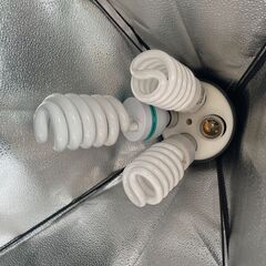 4灯×2 8灯スタジオライトキット　総消耗電力MAX200W×2 中古品の画像