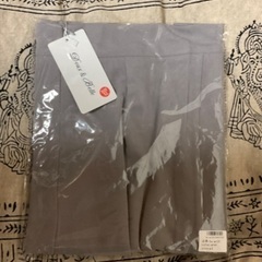 未開封のカジュアル新品スカート(L〜XL)2点セットを3500円で❣️の画像