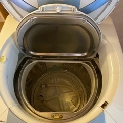 【直接引取限定】差し上げます‼️乾燥機能付き洗濯機　8㎏の画像