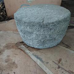 花崗岩（たぶん）の漬け物石