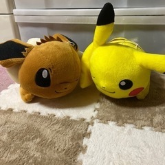 ピカチュウイーブイぬいぐるみ