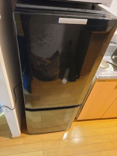 三菱ノンフロン冷凍冷蔵庫　MR-P15Y-B　 引き取り5/3以降でも良い方