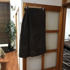 値下げ！！シックなダークブラウン　ガウン　嬉しいバンダナ2個サービスの画像