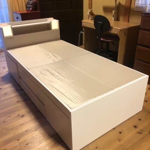 収納付きシングルベッド　決まりました