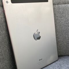 iPad Air 2 64GB SIMフリー [スペースグレイ]①