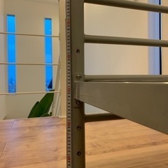 パイプベッドフレームの画像