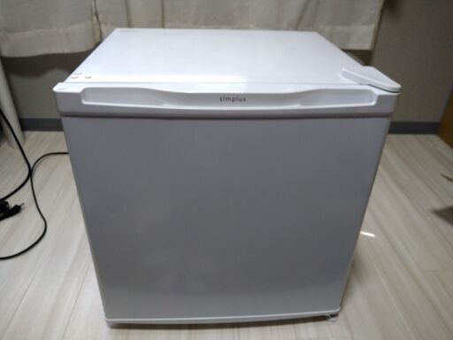 2020年製　SP-32LF1　1ドア冷凍庫