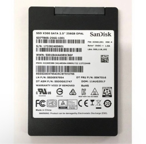 SanDisk 256GB SSD 2.5インチ