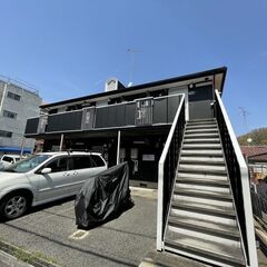 敷地内駐車場１１０００円！専用庭あり！敷金礼金仲介手数料０…