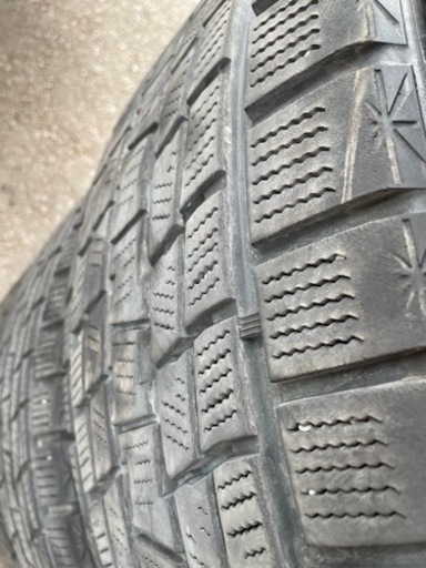 285/50r20 スタッドレス