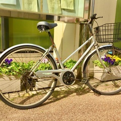 スポーツタイプ自転車　4段ギア　26インチ
